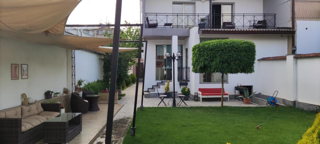 Garden Lounge Hotel Erywań Zewnętrze zdjęcie